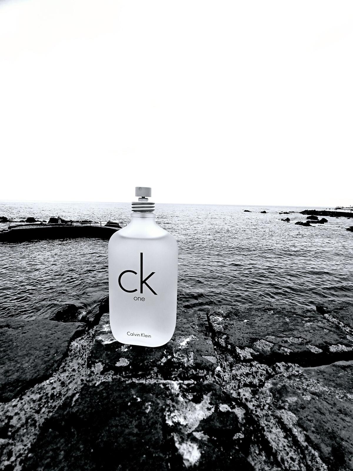 CK One Calvin Klein 100Ml for women and men