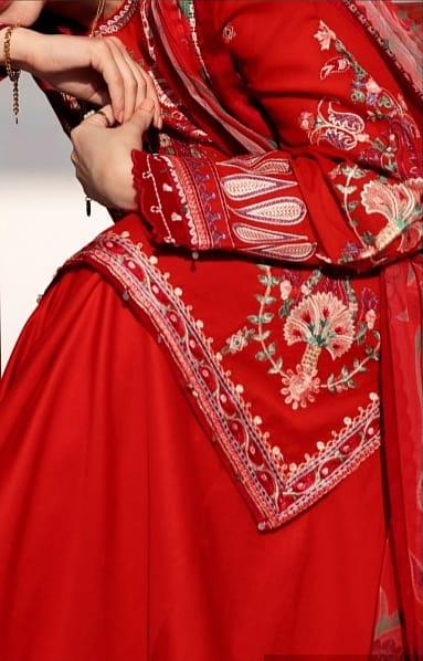 COCO By Zara ShahJahan Lawn Embroiderd 3Pc Unstiched Suit With Printed Bana Dora Shawl