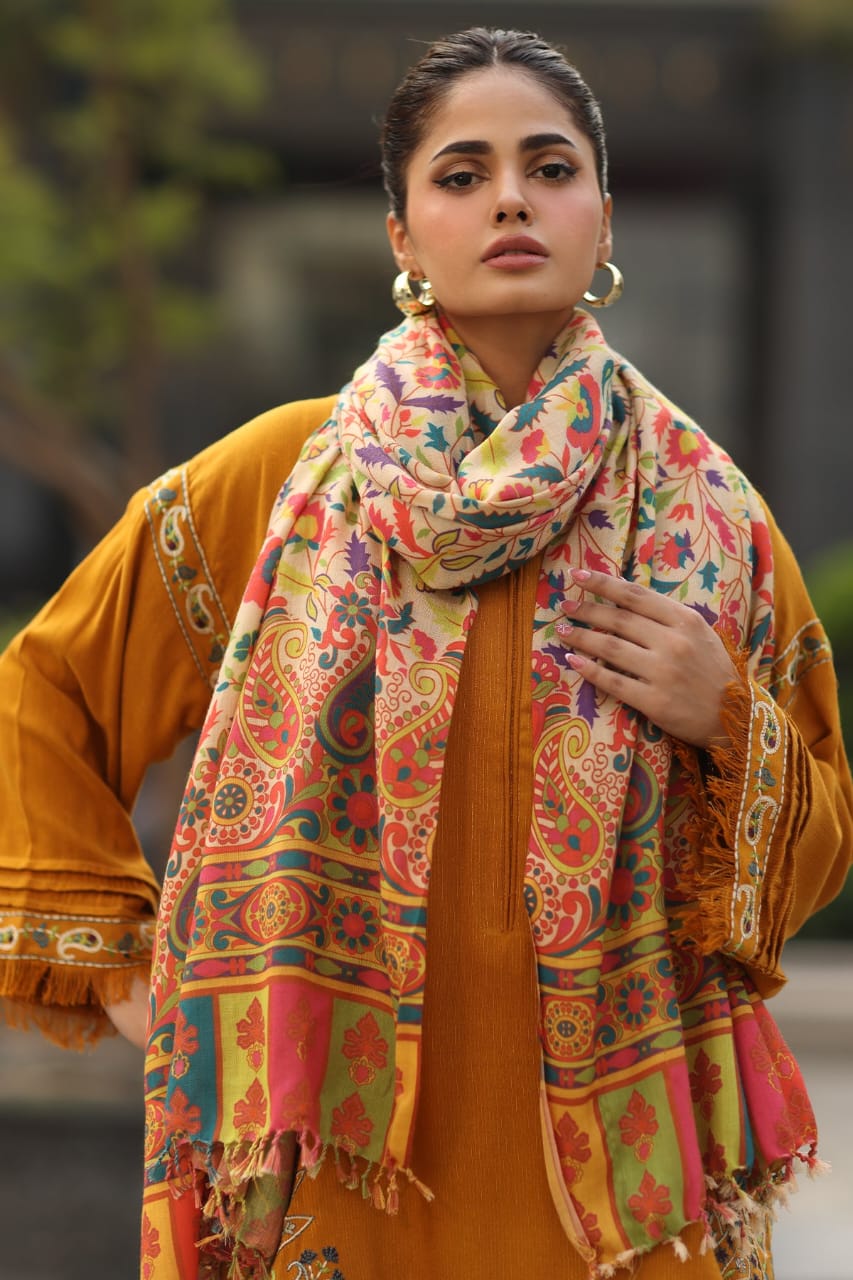 Charizma Lawn Embroiderd 3Pc Unstiched Suit With Printed Bana Dora Shawl